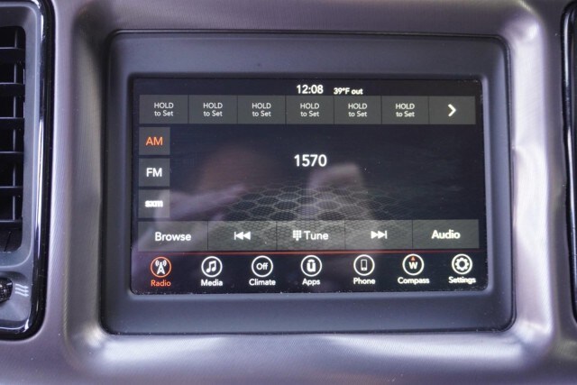 2022 Dodge Challenger R/T - Photo 22