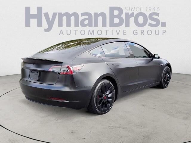 2023 Tesla Model 3 photo 3