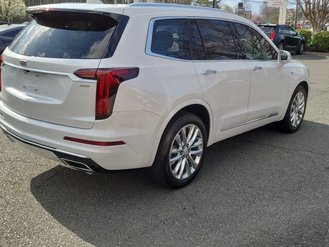 2020 Cadillac XT6 Premium Luxury photo 3