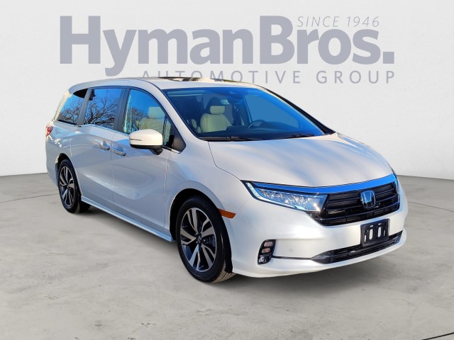 2023 Honda Odyssey Touring's photo