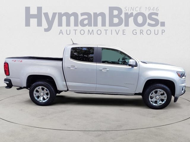 2018 Chevrolet Colorado LT photo 2