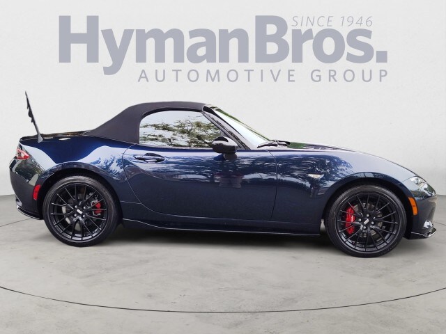 2023 Mazda MX-5 Miata Miata photo 2