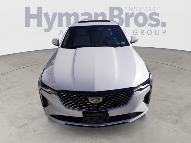 2023 Cadillac CT4 Luxury photo 3