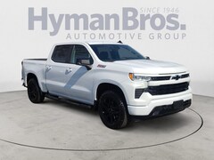 2022 Chevrolet Silverado 1500 4WD Crew Cab RST Z71, 20 Black Wheels Truck Crew Cab