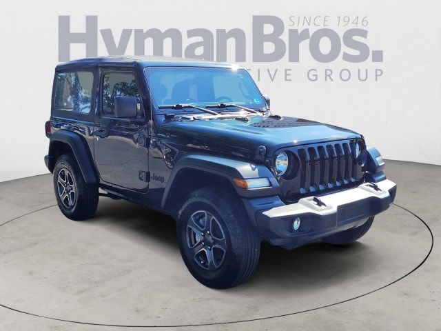 2021 Jeep Wrangler Sport's photo