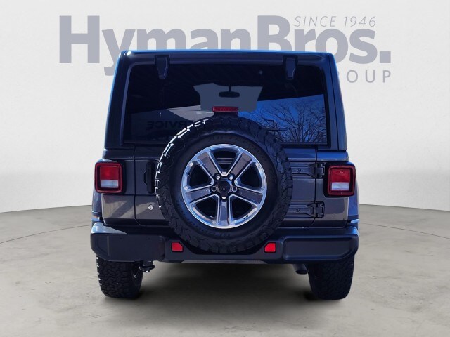 2019 Jeep Wrangler Unlimited Sahara photo 4