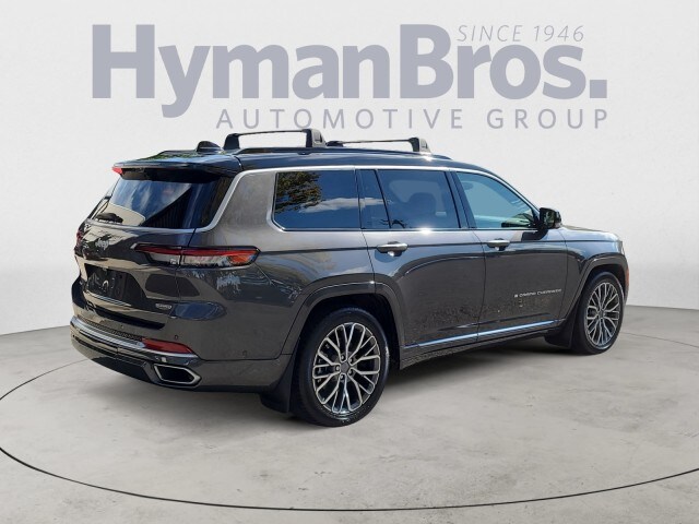2024 Jeep Grand Cherokee L Summit Reserve photo 3