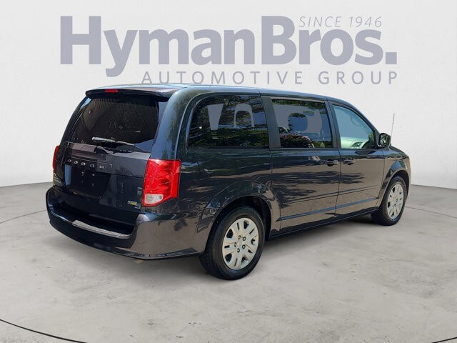 2014 Dodge Grand Caravan SE photo 3