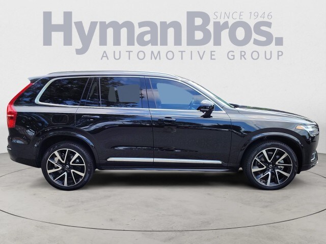 2024 Volvo XC90 AWD Plus photo 2