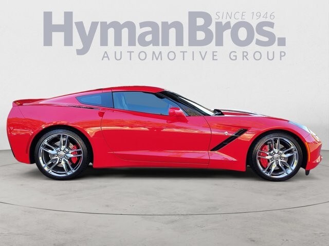 2016 Chevrolet Corvette Z51 2LT Coupe photo 2