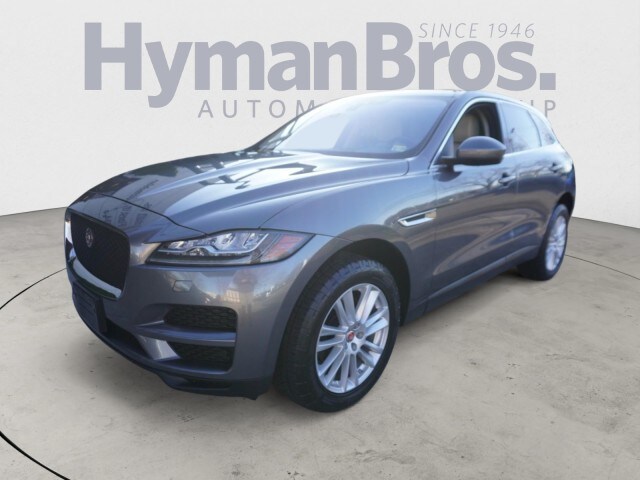 2018 Jaguar F-PACE Prestige photo 2