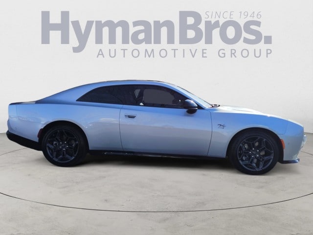 Used 2025 Dodge Charger Daytona R/T with VIN 2C3CDBCK2SR559928 for sale in Midlothian, VA