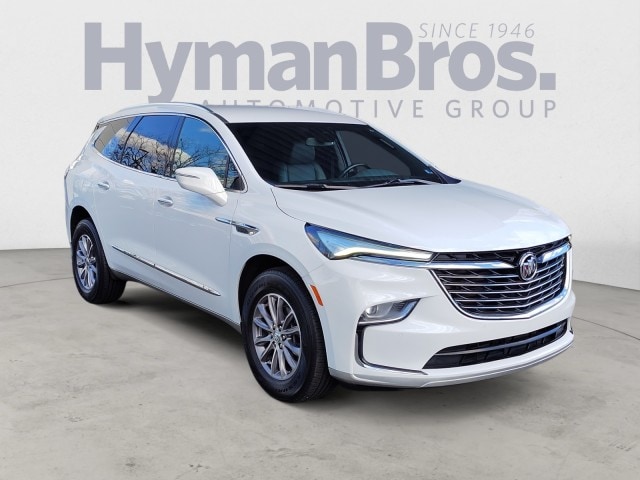 2023 Buick Enclave Essence's photo