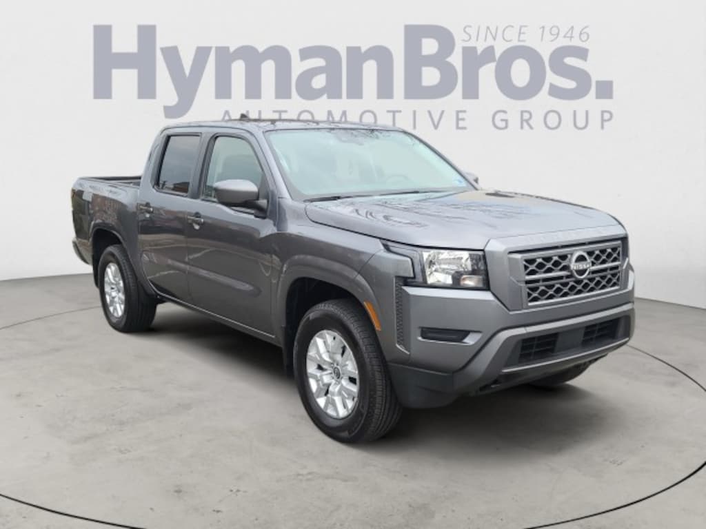 Used 2022 Nissan Frontier SV 4x4 Crew Cab Tech Package Truck Crew Cab