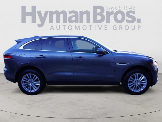 2018 Jaguar F-PACE Prestige photo 4