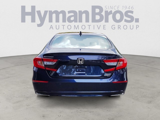 2019 Honda Accord Hybrid Touring photo 4