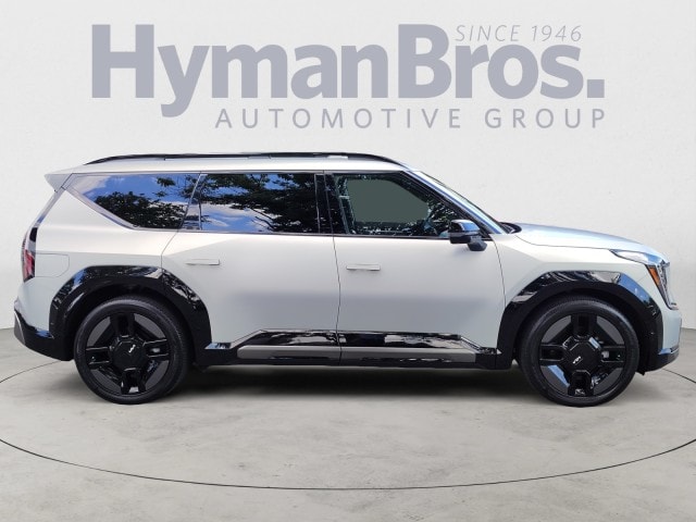 Used 2024 Kia EV9 GT-Line with VIN KNDAEFS59R6031291 for sale in Midlothian, VA