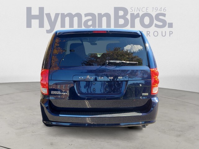 2016 Dodge Grand Caravan SE photo 4