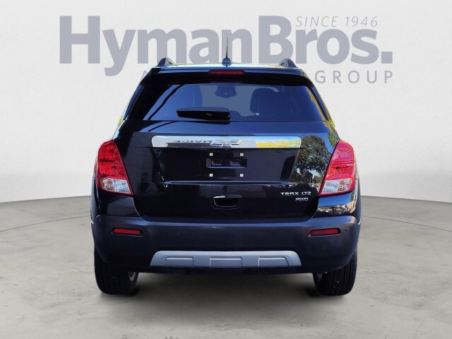 2015 Chevrolet Trax LTZ photo 3