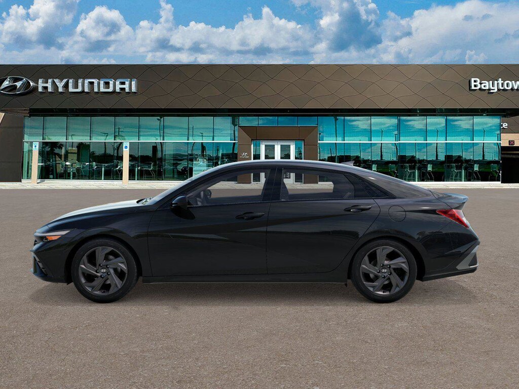 New 2026 Hyundai Elantra SEL Sport Sedan