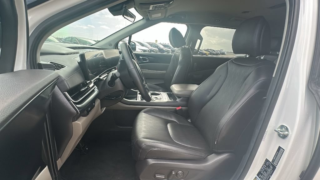 Used 2026 Kia Carnival LXS LXS FWD