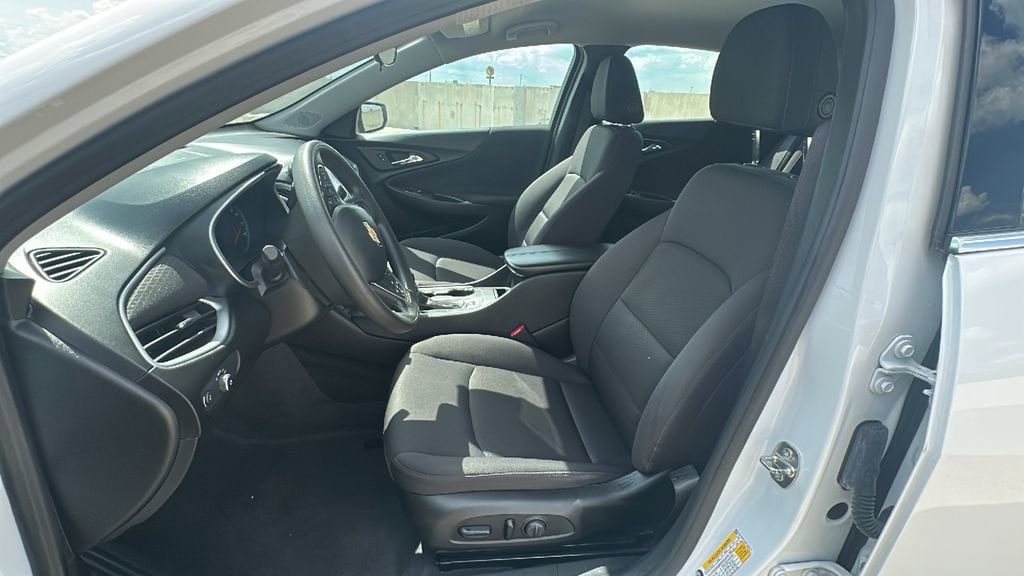 Used 2023 Chevrolet Malibu LT Sedan