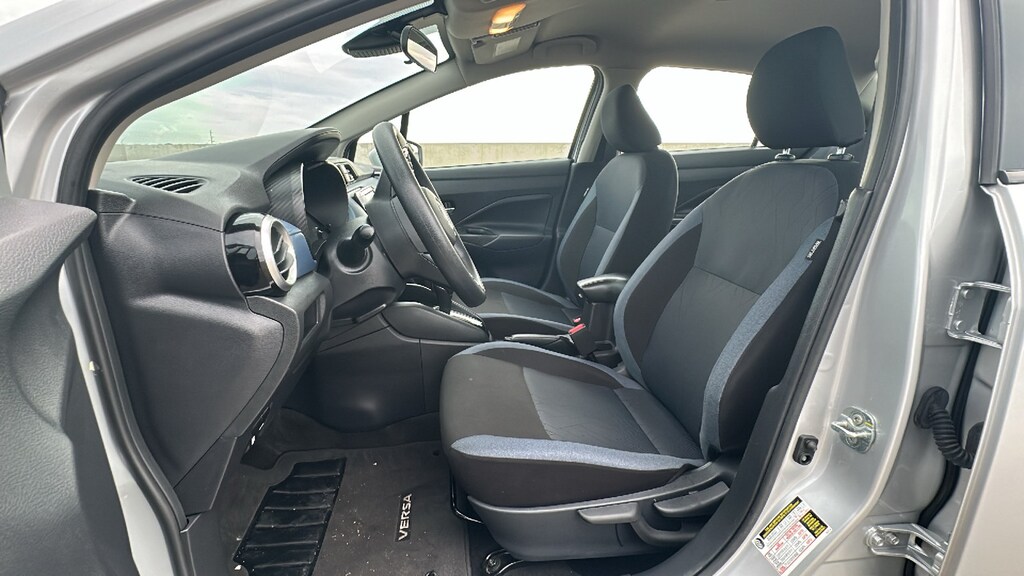 Used 2025 Nissan Versa SV SV CVT