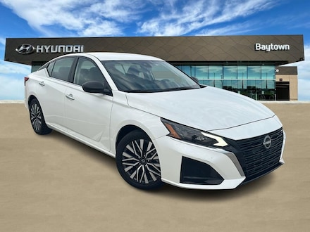 2024 Nissan Altima 2.5 SV Sedan