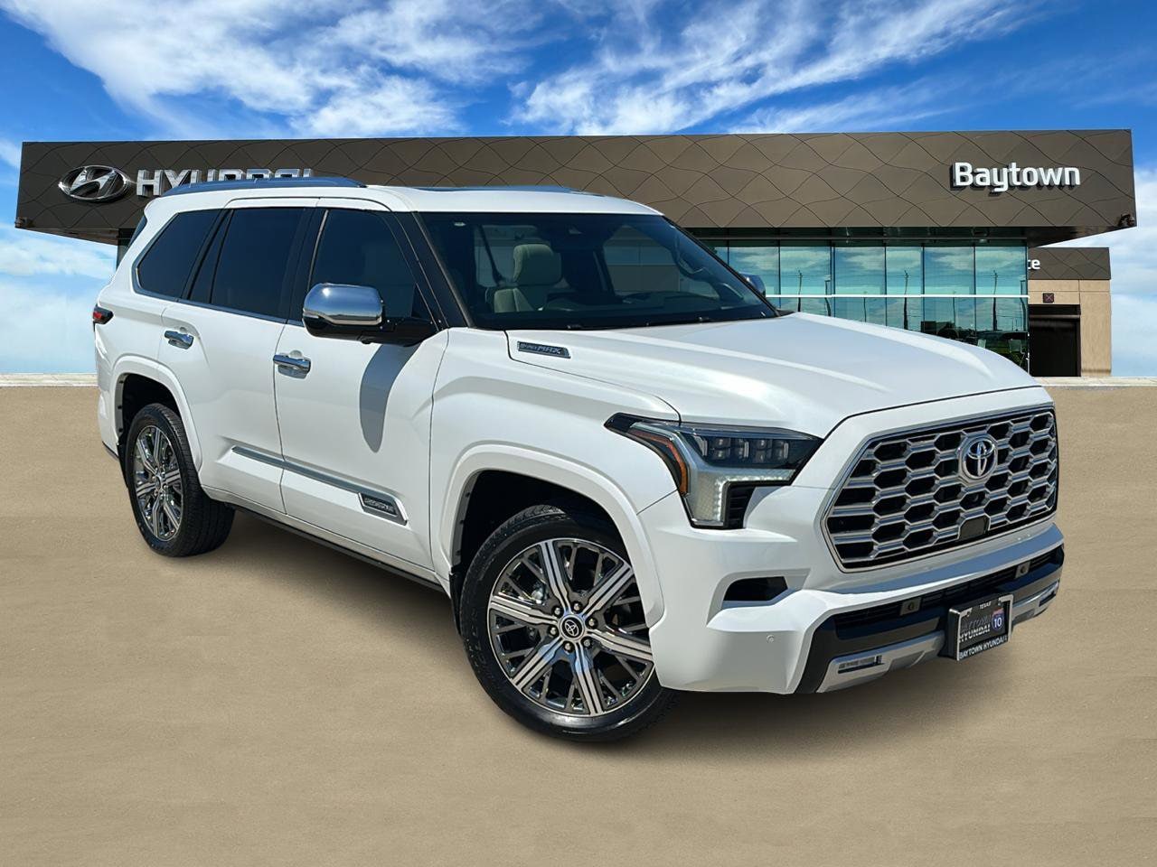 2023 Toyota Sequoia Capstone 4WD i-FORCE MAX Hybrid's photo