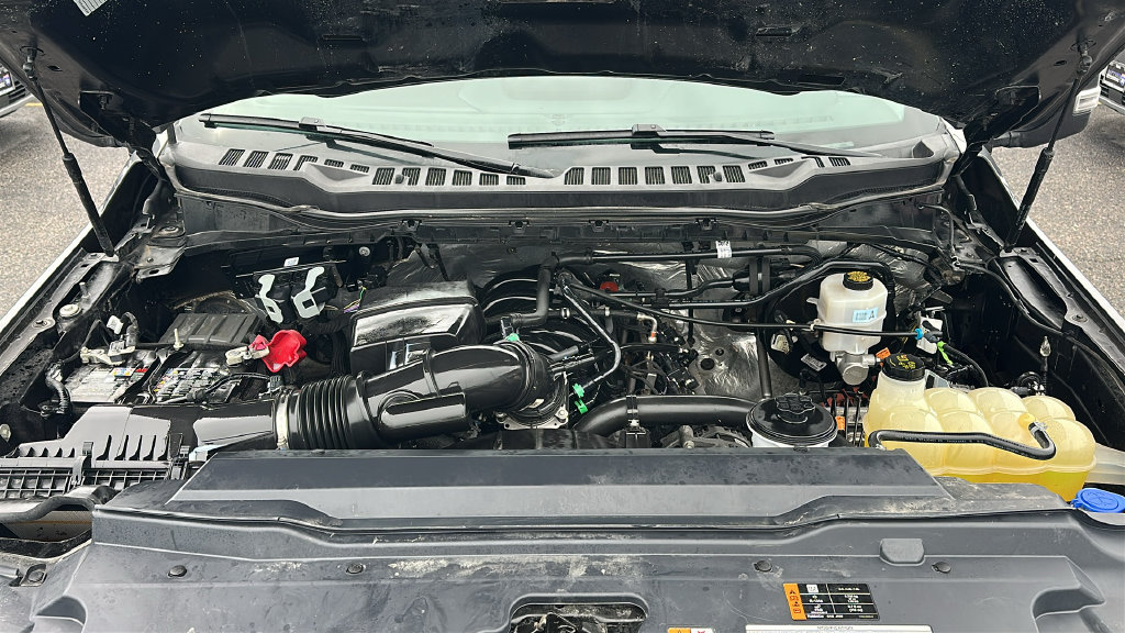 Used 2025 Ford F-250SD XLT Truck