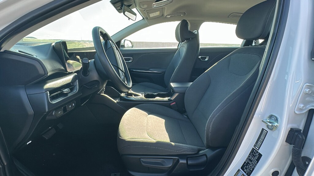 Used 2025 Kia K4 LXS LXS FWD