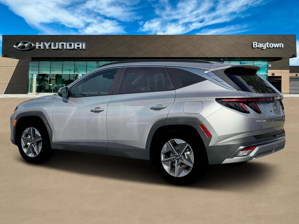 New 2026 Hyundai Tucson SEL Premium FWD SUV