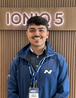 Staff member Alex Velasco from ID_dc236093ae04