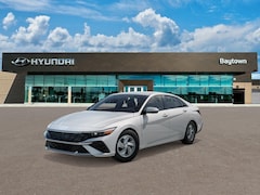 2026 Hyundai Elantra SE Sedan