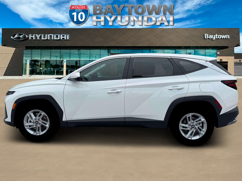 New 2026 Hyundai Tucson SE FWD SUV