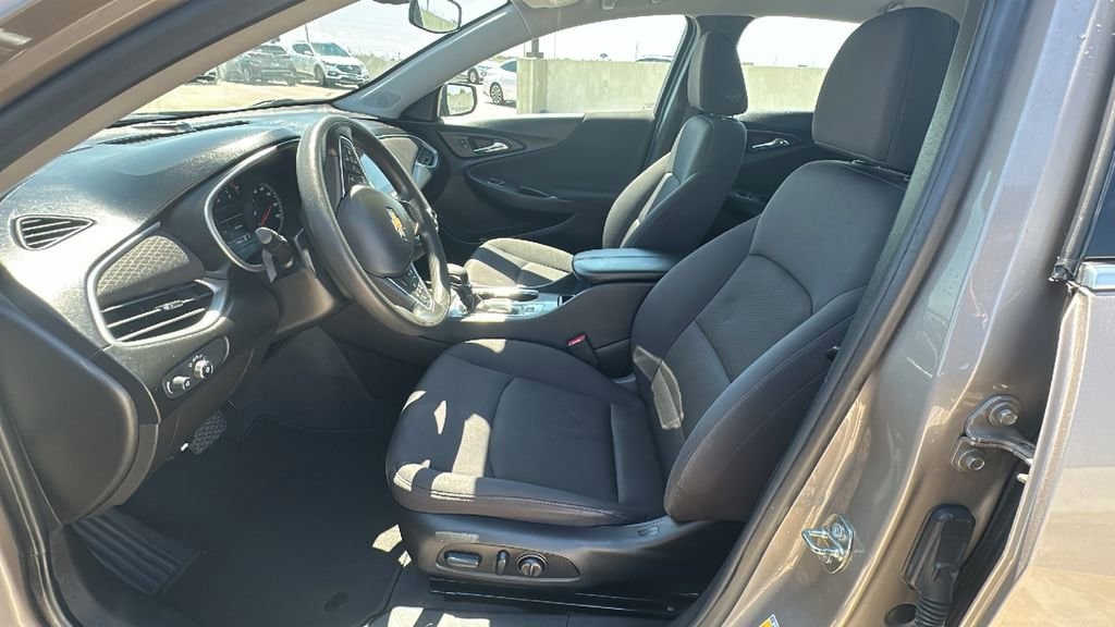 Used 2023 Chevrolet Malibu LT Sedan