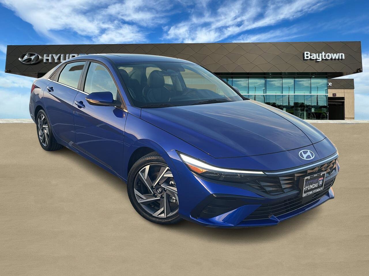 2025 Hyundai Elantra Limited IVT 