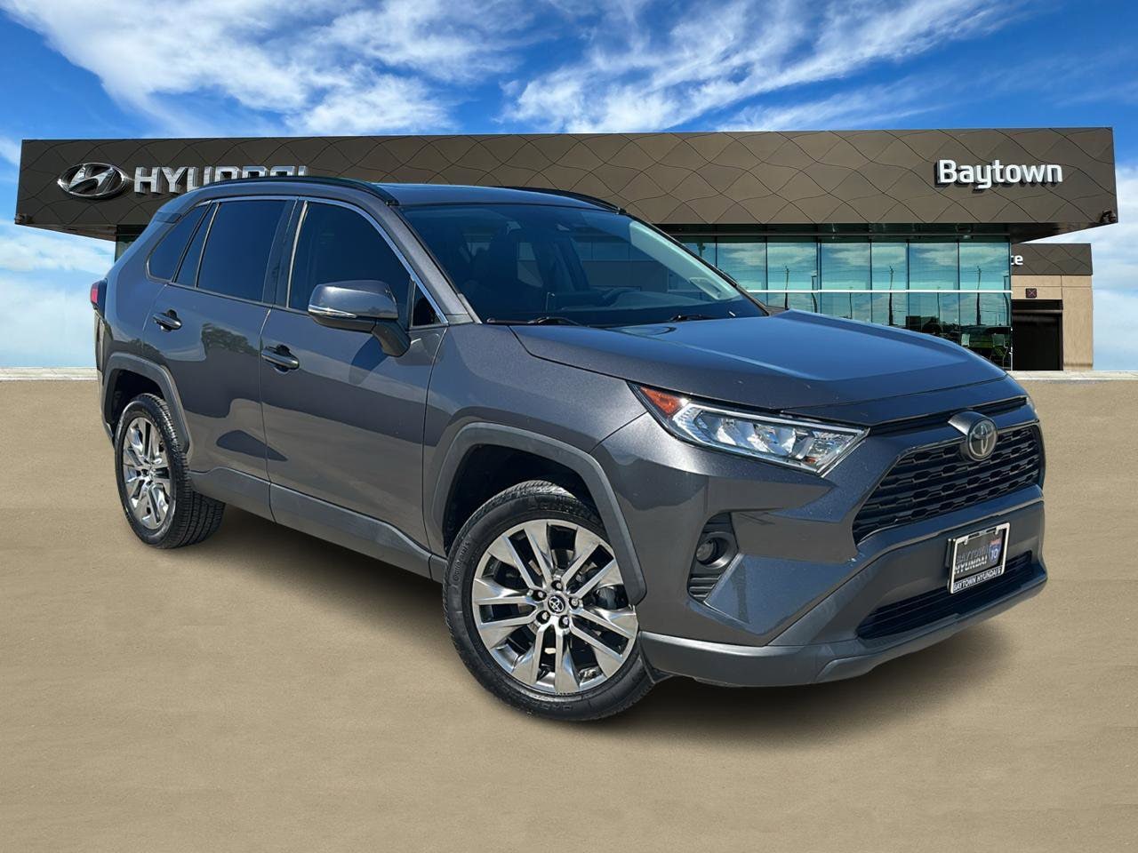 2020 Toyota RAV4 XLE Premium