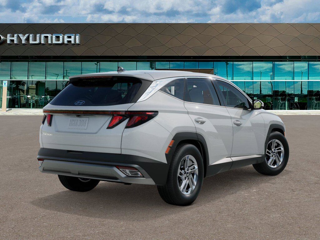 New 2026 Hyundai Tucson SE FWD SUV