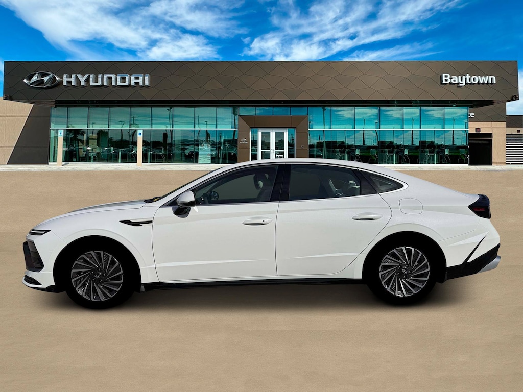 New 2026 Hyundai Sonata Hybrid SEL Sedan