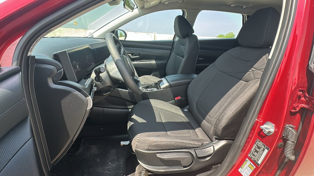 Used 2026 Hyundai Tucson SE SE FWD