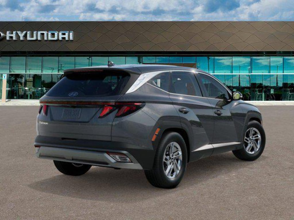 New 2026 Hyundai Tucson SE FWD SUV
