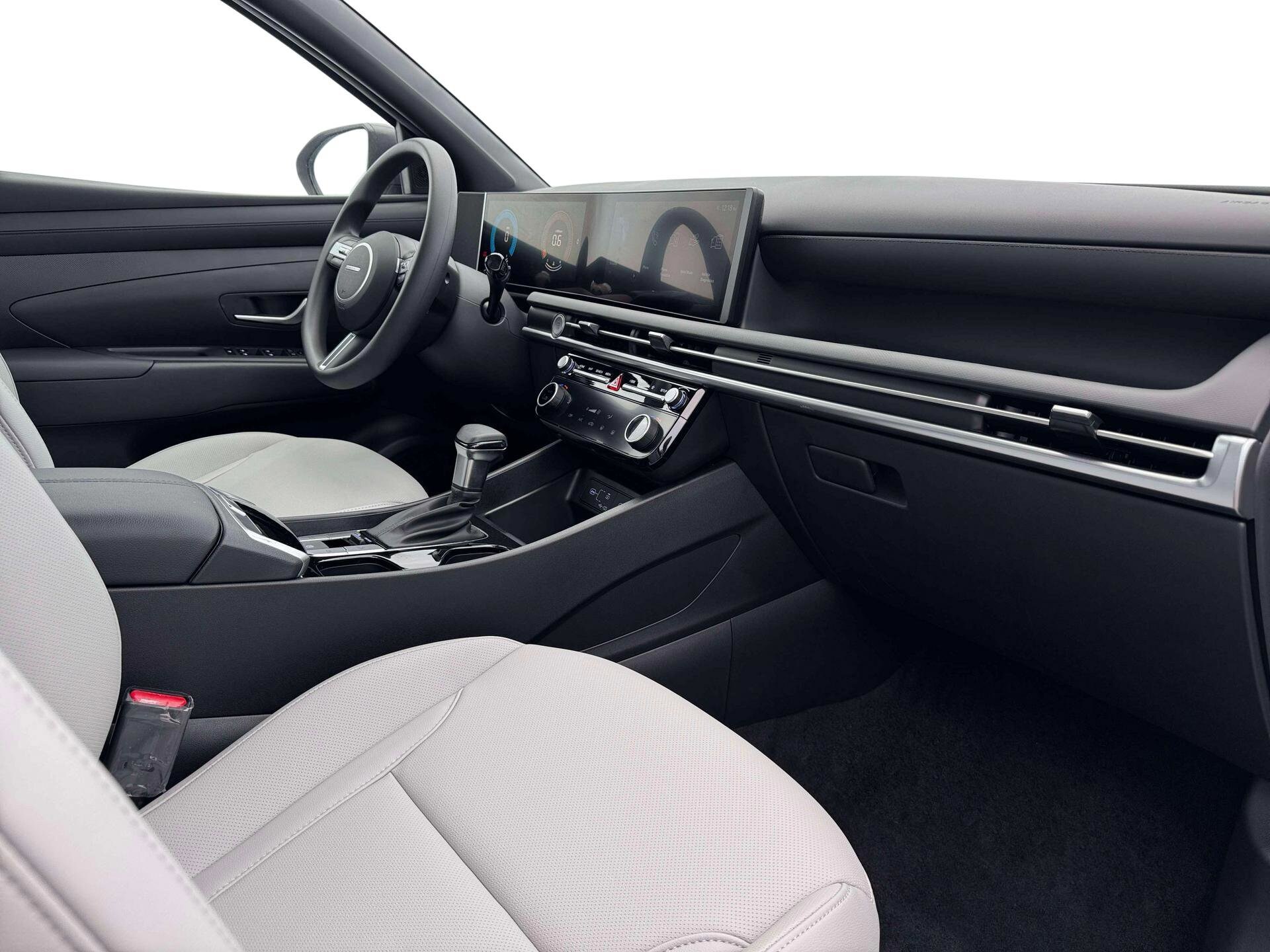 2026 Hyundai Santa Cruz SEL - Photo 15