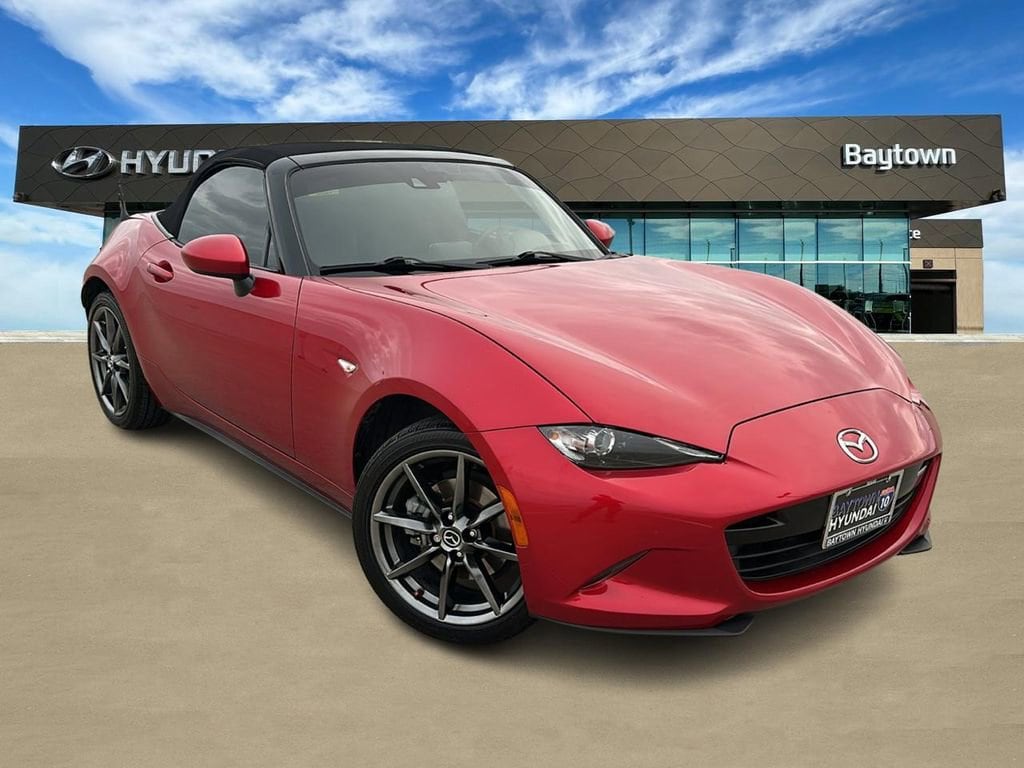 2016 Mazda MX-5 Miata Grand Touring's photo