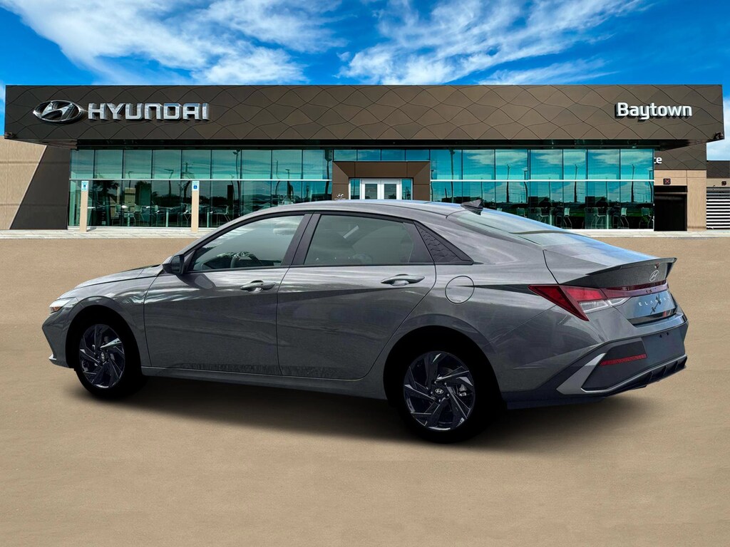 New 2026 Hyundai Elantra SEL Sport Sedan