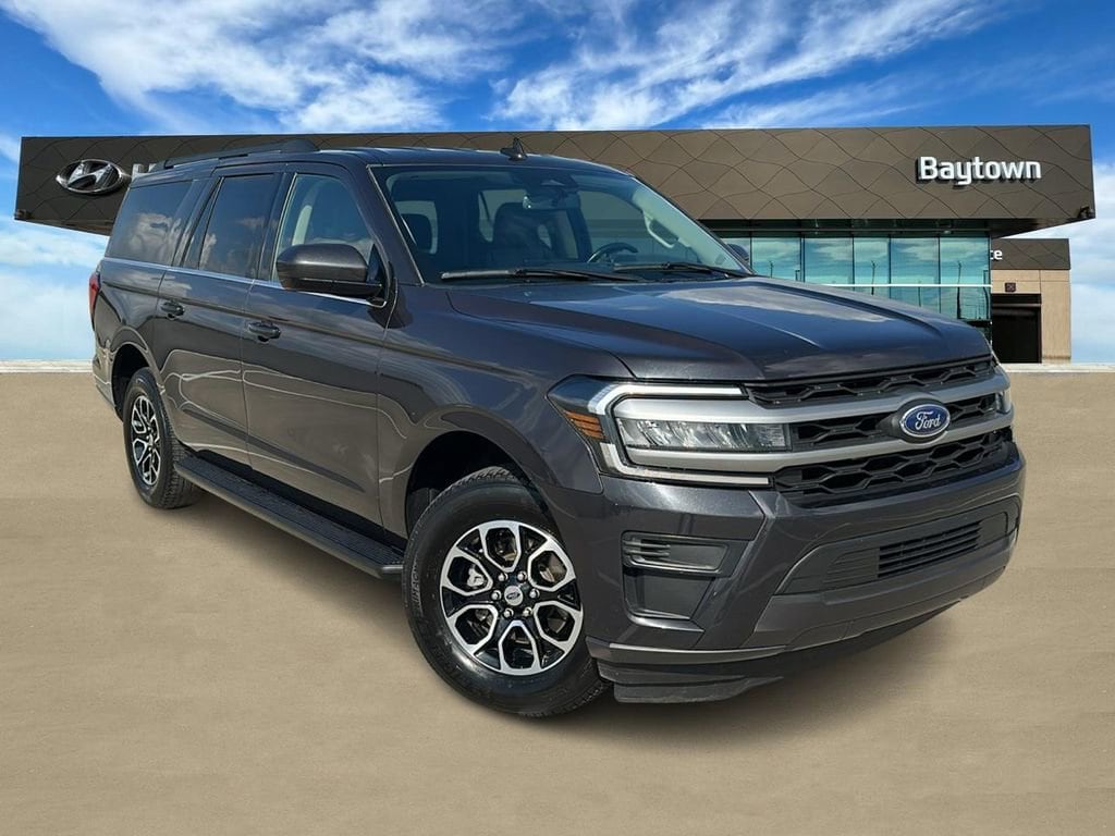 2024 Ford Expedition XLT's photo