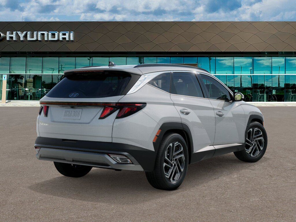 New 2026 Hyundai Tucson SEL Plus FWD SUV