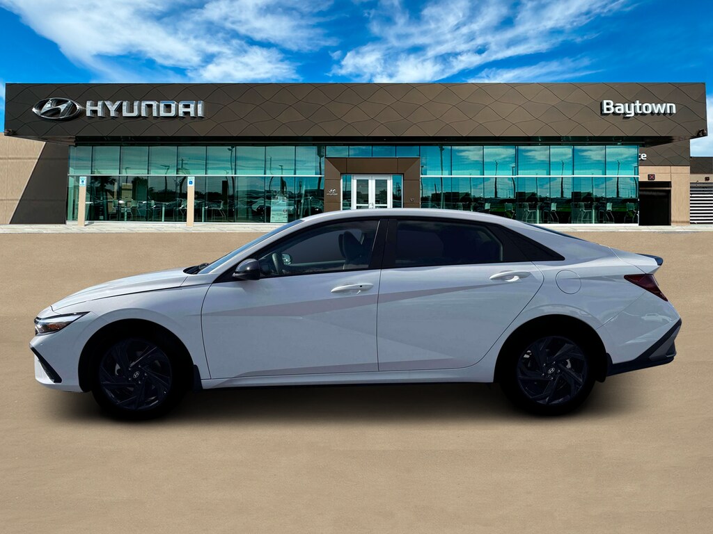 New 2026 Hyundai Elantra SEL Sport Sedan