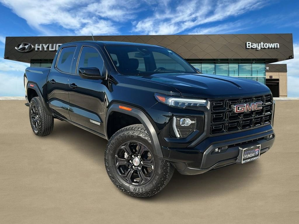 2024 GMC Canyon Elevation's photo