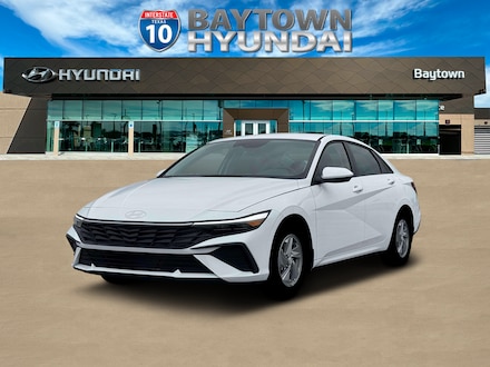 2026 Hyundai Elantra SE Sedan